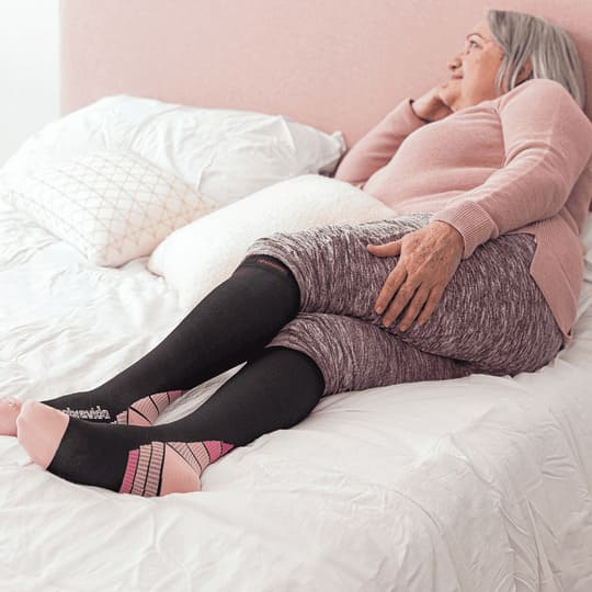 Calcetines de Compresión con Infusión de Cobre 15-20mmHg